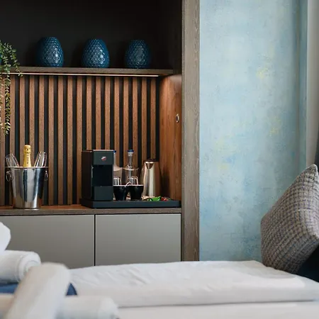 Hotel Infinity 4*