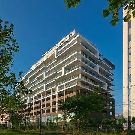 Hotel Infinity