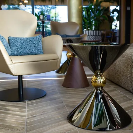 Infinity - Adults Only 4*