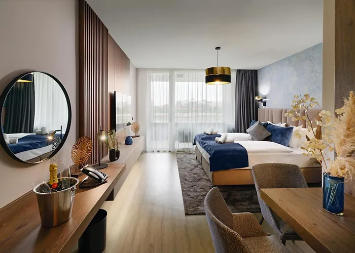 Infinity - Adults Only מלון 4*