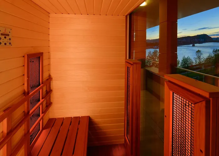 Infinity - Adults Only 4*