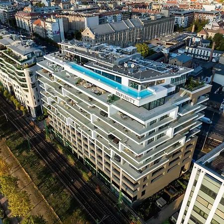 Infinity - Adults Only Otel Budapeşte